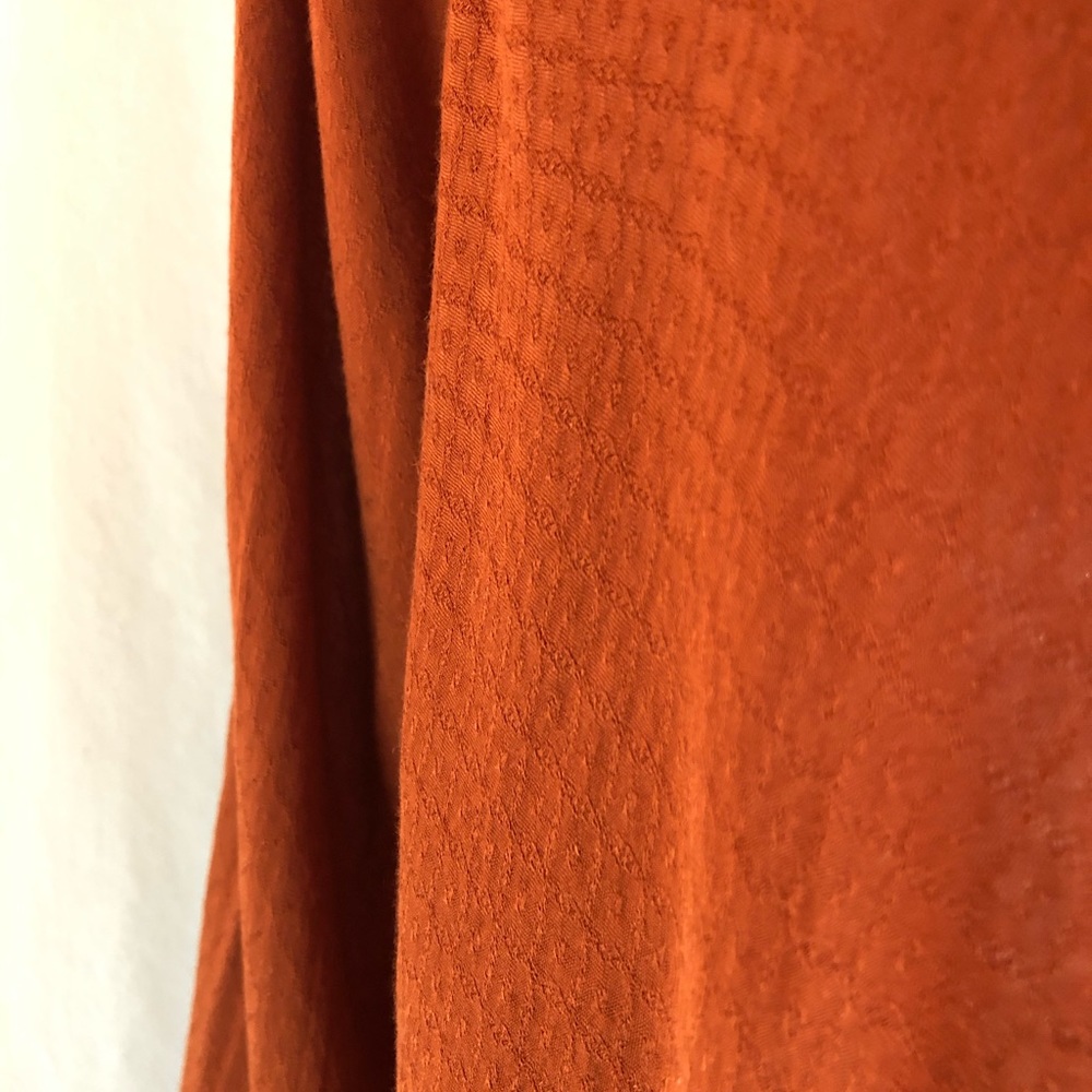 Crossover Rust Blouse - Picture 3 of 4